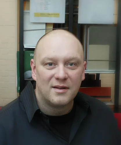 Alexander Neufeld