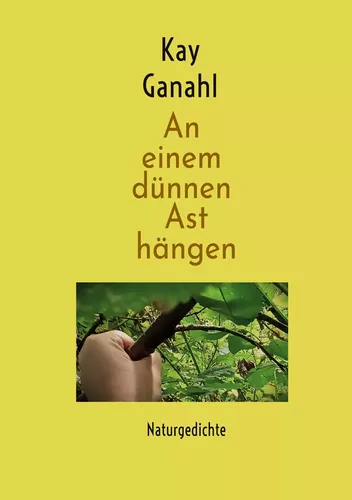 An einem dünnen Ast hängen