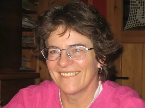 Angelika Buch