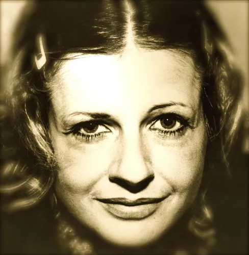 Claudia Toucas-Wardenberg