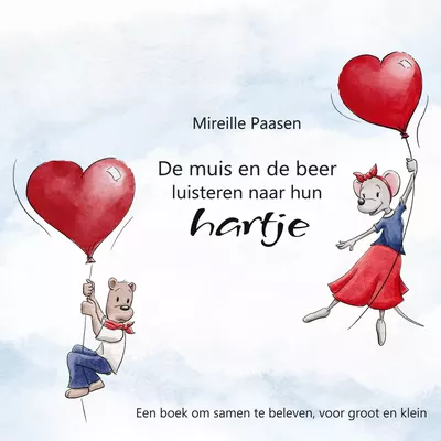De muis en de beer luisteren naar hun hartje