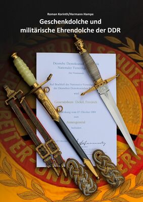 Geschenkdolche und militärische Ehrendolche der DDR