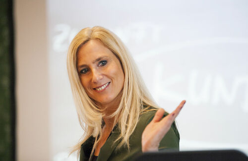 Kathrin Schumann Kathrin Schumann