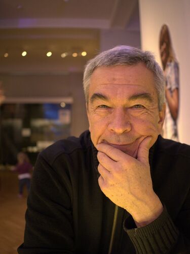 Klaus Oesch Klaus Oesch
