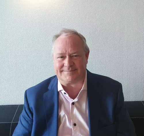 Marco L. Nobis
