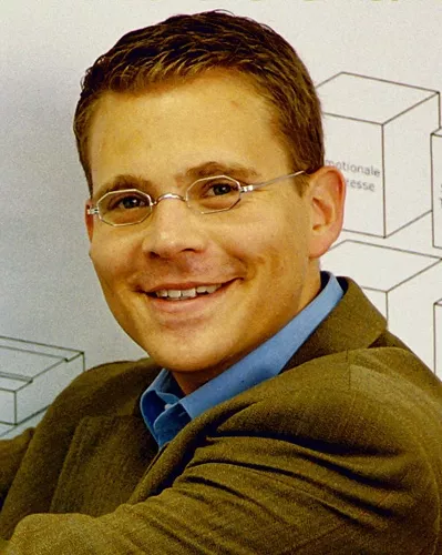 Matthias F. Hüsgen Matthias F. Hüsgen