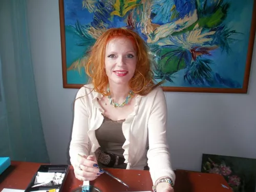 Naomi Mesin