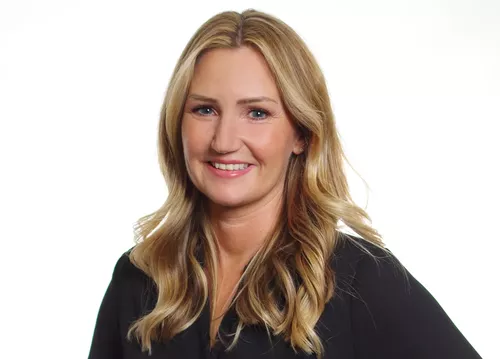 Simone Tworek