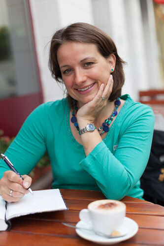 Sonja Bullen