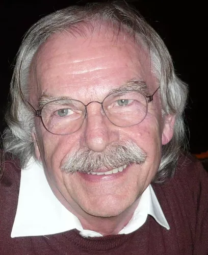 Walter G. Pfaus
